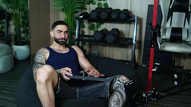 Austin bolt online show from March 14, 1:55 am