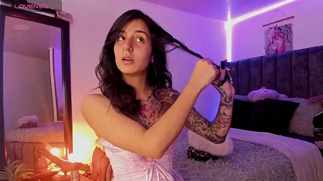 Alice woodville online show from February 14, 7:12 pm