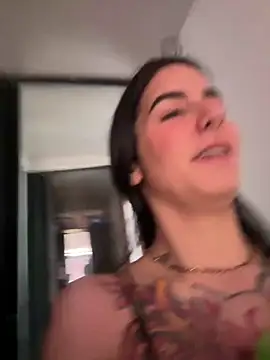 Alice woodville online show from February 22, 9:04 pm