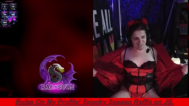 Snapshot of Rae-Suon chatting on November 1, 2:24 am Rae-Suon online show from November 1, 2:24 am