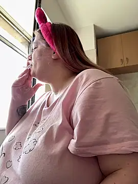 MelanieBrownn online show from February 14, 12:14 pm