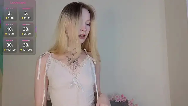 Naughty  Couplles online show from September 11, 3:50 am