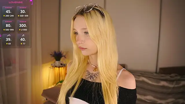 Naughty  Couplles online show from February 11, 4:12 pm