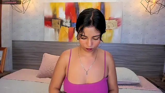 Snapshot of Candys_victoria chatting on February 22, 4:51 am Candys victoria online show from February 22, 4:51 am