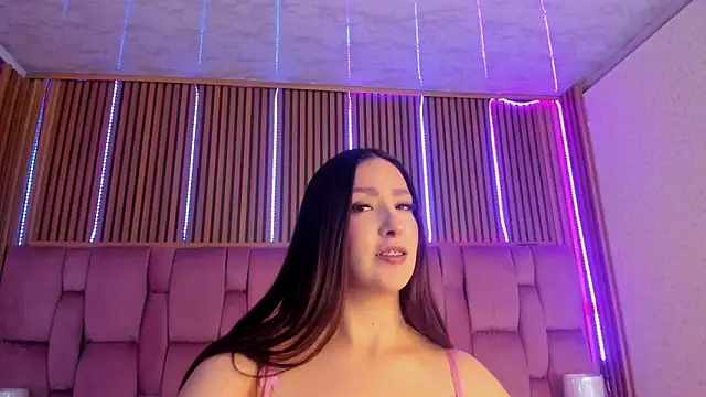 Snapshot of Eli_Sanders chatting on December 1, 11:21 pm Eli Sanders online show from December 1, 11:21 pm