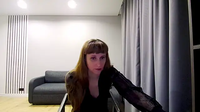 Snapshot of Daniella_Lorente chatting on February 14, 9:43 pm Daniella Lorente online show from February 14, 9:43 pm