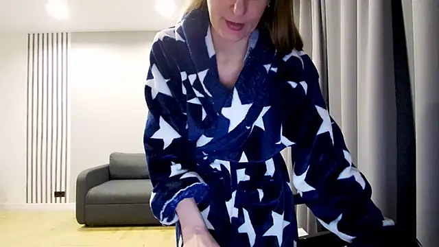 Snapshot of Daniella_Lorente chatting on February 28, 2:31 am Daniella Lorente online show from February 28, 2:31 am