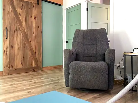 Snapshot of Frankdick01 chatting on November 16, 3:39 pm Frankdick01 online show from November 16, 3:39 pm