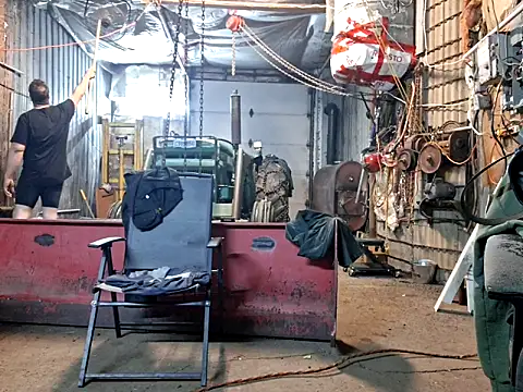 Snapshot of Frankdick01 chatting on November 23, 7:52 am Frankdick01 online show from November 23, 7:52 am