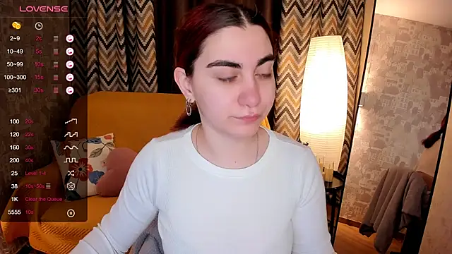 hannacheekss  online show from February 26, 1:59 am