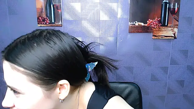 Snapshot of AliceSexyyy_ chatting on March 10, 8:59 am AliceSexyyy online show from March 10, 8:59 am