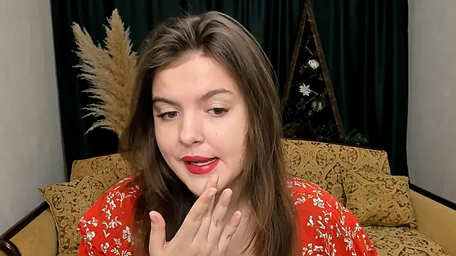 Snapshot of showmeparadise chatting on February 3, 9:41 am showmeparadise online show from February 3, 9:41 am