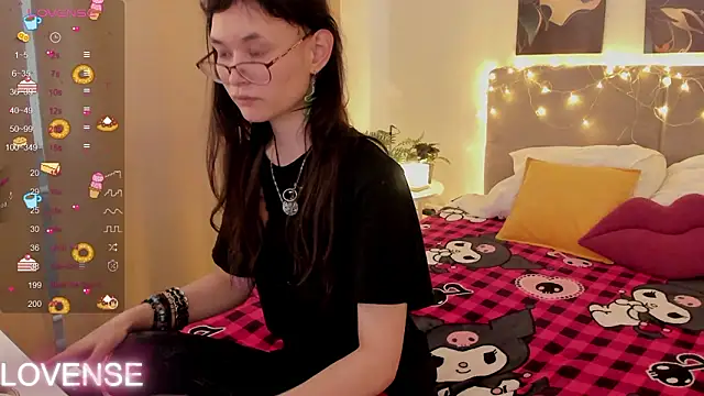 Emily Strikeee online show from February 22, 10:14 am