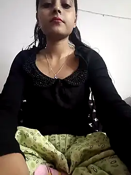Snapshot of pikubaby chatting on February 10, 6:56 pm pikubaby online show from February 10, 6:56 pm