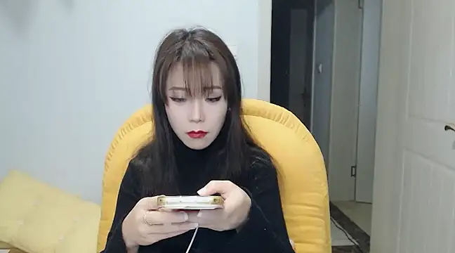 SuSushi728 online show from March 15, 7:05 pm