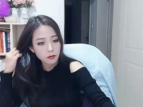 SuSushi728 online show from February 24, 3:32 pm