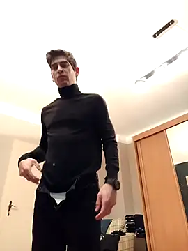 Snapshot of ElyasMatt chatting on January 5, 7:17 pm ElyasMatt online show from January 5, 7:17 pm