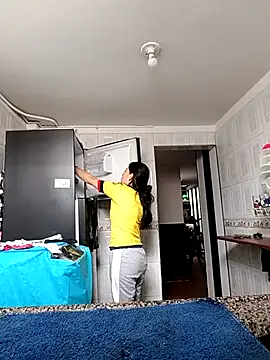 Tefannyy  online show from February 14, 3:36 pm