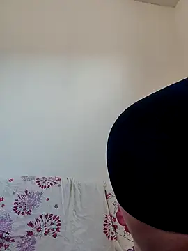 leeya lee online show from February 21, 2:06 pm