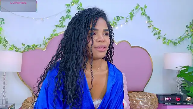 NahiaraReina online show from November 24, 1:44 pm