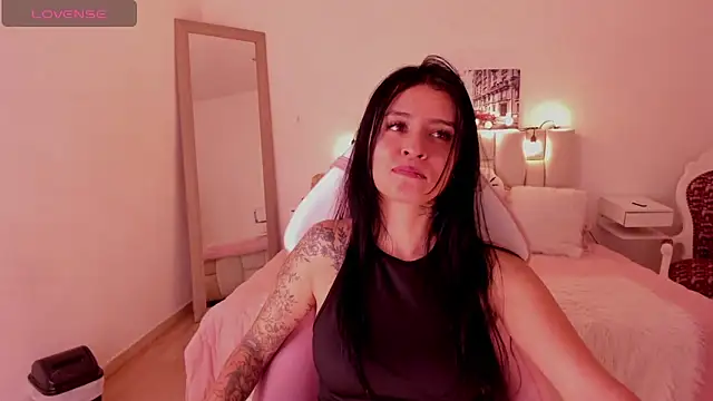 yenny garcia online show from January 9, 5:59 pm