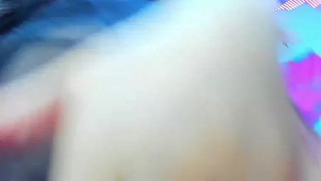 Snapshot of Lily_stone04 chatting on November 13, 5:50 am Lily stone04 online show from November 13, 5:50 am