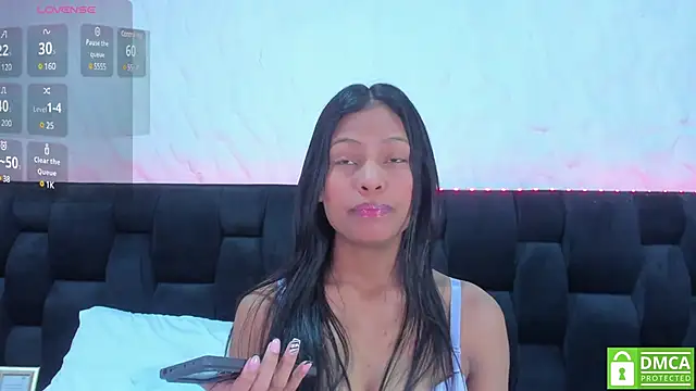 Snapshot of Kaylee_sweet_1 chatting on February 25, 3:31 am Kaylee sweet 1 online show from February 25, 3:31 am
