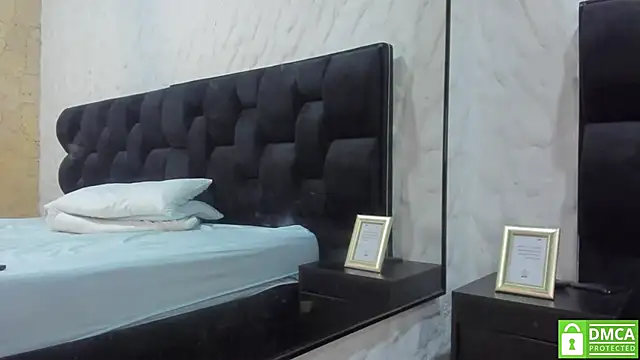 Snapshot of Kaylee_sweet_1 chatting on March 7, 6:57 am Kaylee sweet 1 online show from March 7, 6:57 am