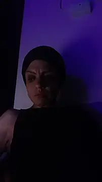 Snapshot of AnetteGoBa chatting on November 1, 10:39 am AnetteGoBa online show from November 1, 10:39 am