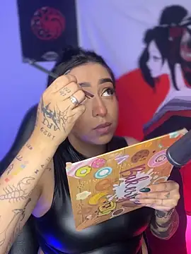 Snapshot of AnnikaMerliahh_ chatting on October 24, 9:22 pm AnnikaMerliahh online show from October 24, 9:22 pm