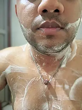 ved240 online show from February 18, 12:28 pm