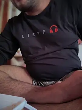 ved240 online show from September 24, 6:17 am