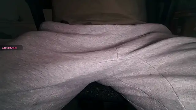 an4y8ot online show from December 18, 5:31 pm