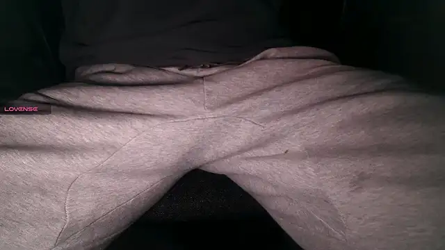 an4y8ot online show from December 19, 6:01 am