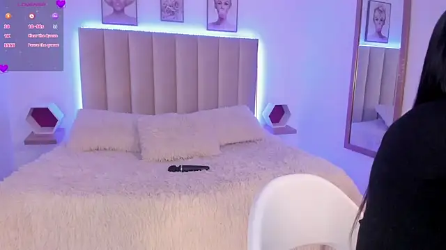 valka wolfe online show from February 19, 8:10 pm