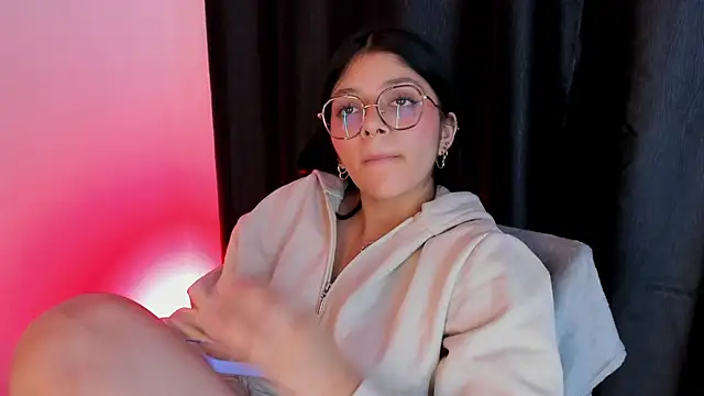 lana dol online show from February 19, 6:32 pm