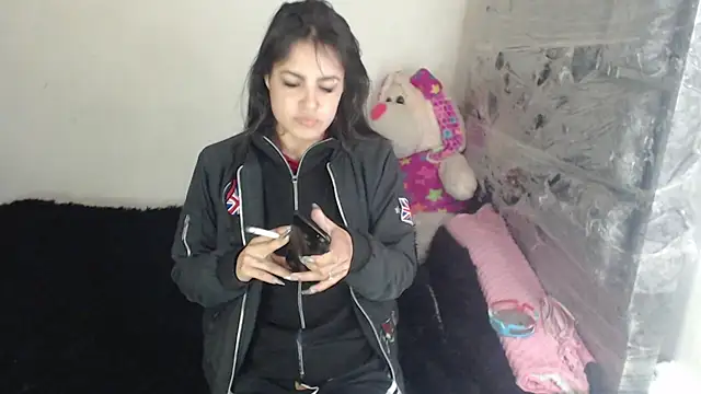 skinny sweet2411 online show from December 1, 8:52 am