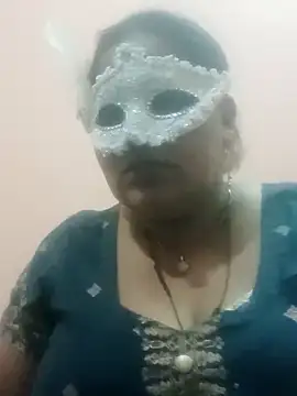 seemi bhabhi online show from March 4, 3:04 pm