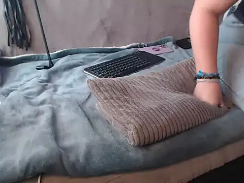 GoddessMonicaNylon online show from September 20, 5:25 pm