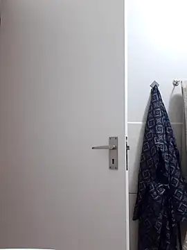 MIGHTY MAGNUM online show from January 8, 7:34 pm