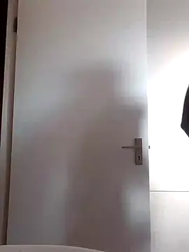 MIGHTY MAGNUM online show from January 18, 4:48 am