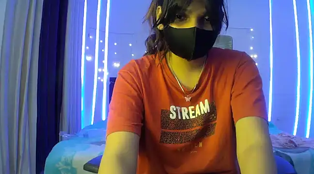 Snapshot of your_pokkie chatting on December 6, 1:07 am your pokkie online show from December 6, 1:07 am