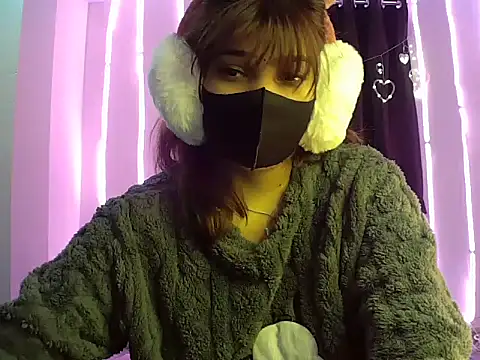 Snapshot of your_pokkie chatting on January 4, 6:19 pm your pokkie online show from January 4, 6:19 pm