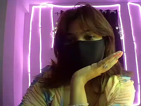 Snapshot of your_pokkie chatting on January 15, 9:51 pm your pokkie online show from January 15, 9:51 pm