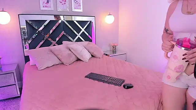 ibella7 online show from January 7, 7:38 pm