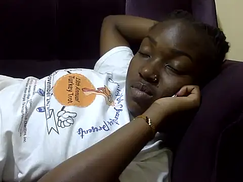 Chichii- online show from February 25, 10:29 pm