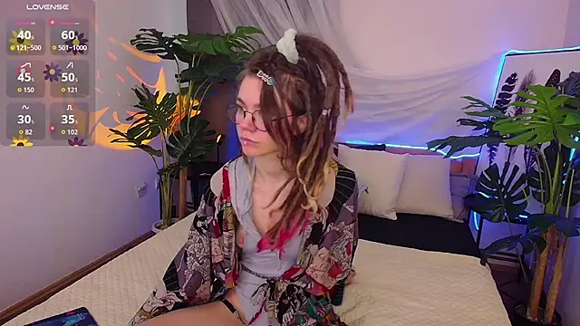 Snapshot of Rin_Skylar chatting on November 22, 7:40 am Rin Skylar online show from November 22, 7:40 am