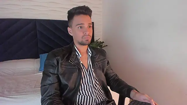 Edward max online show from February 24, 10:58 pm