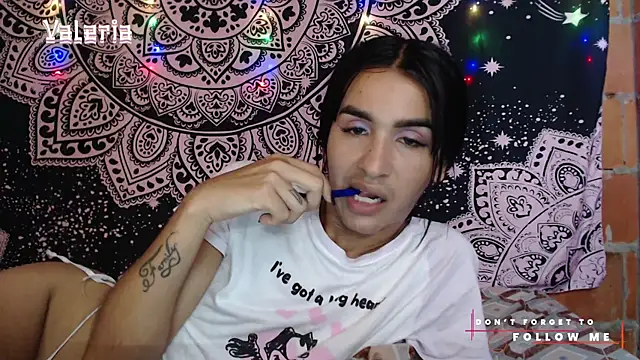 liissa 0 online show from November 20, 2:17 pm