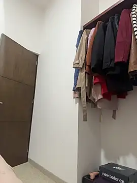 Snapshot of diosagriega_1 chatting on December 16, 5:56 am diosagriega 1 online show from December 16, 5:56 am